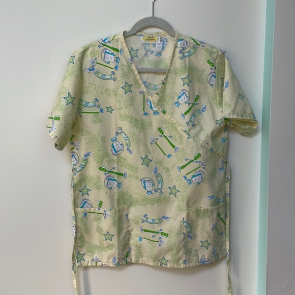 Dental Scrub Top small - Picture 2 of 4